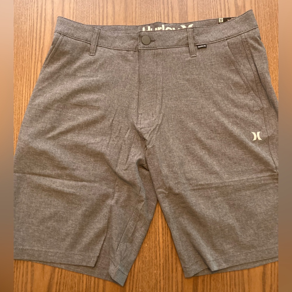 NWT hurley gray walkshorts size multiple
